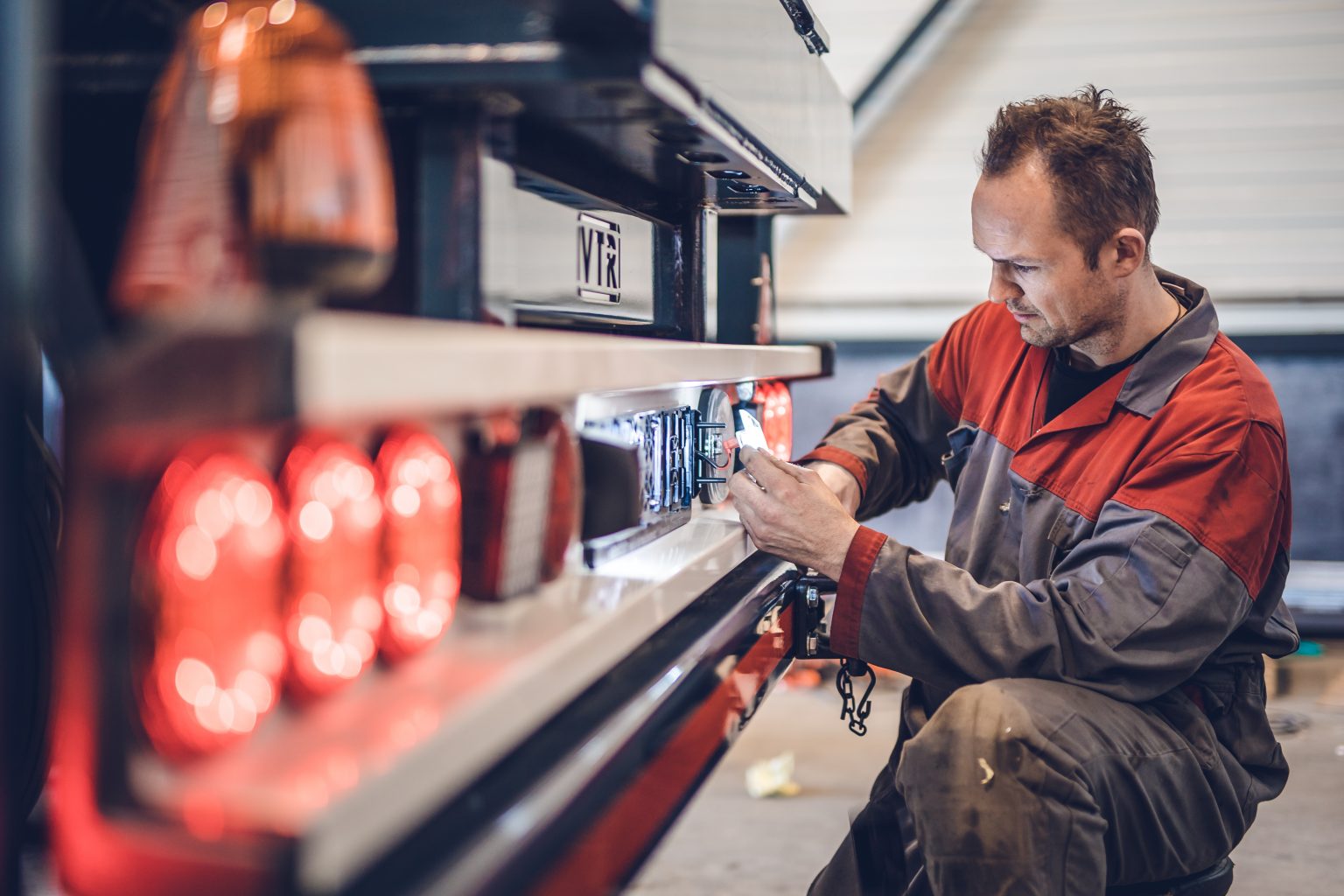 Aan het werk bij Vlastuin truckopbouw